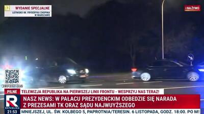 kolumna prezydencka w drodze do Pałacu Prezydenckiego