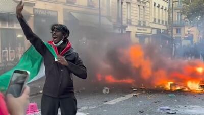 protestujący we Francji