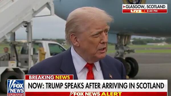 Donald Trump ostrzega Europę. Opamiętajcie się, bo nie będziecie mieć Europy