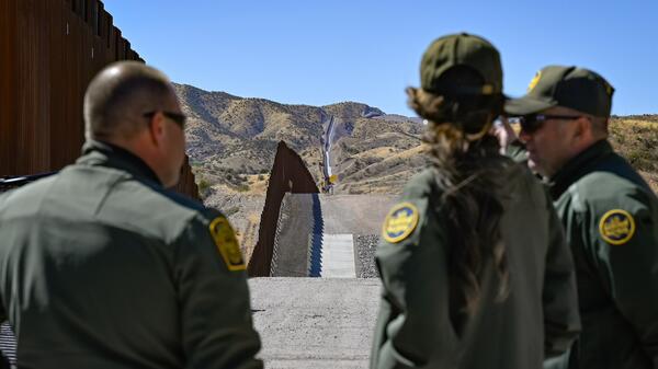 historycznie niski poziom nielegalnych przekroczeń granicy USA