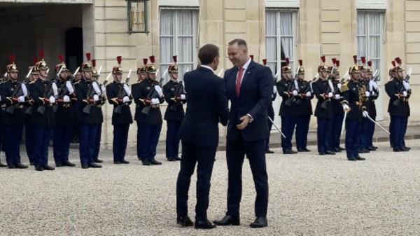 Nawrocki i Macron