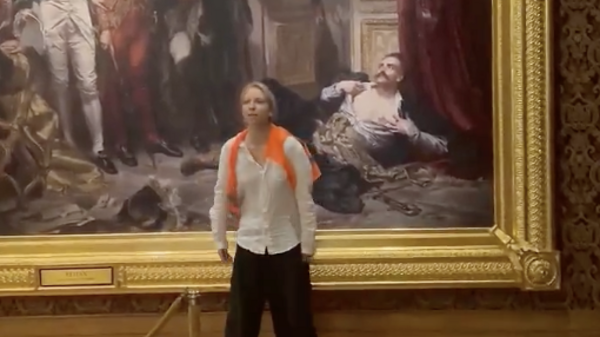 Skandaliczne obnażenie w Muzeum Narodowym