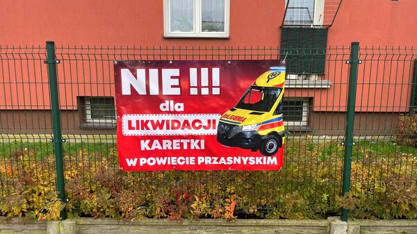 Alarm w Przasnyszu. Mieszkańcy boją się ograniczenia pracy karetek