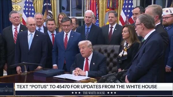Trump "zakończył shutdown"