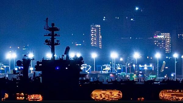 USS Abraham Lincoln (CVN-72)