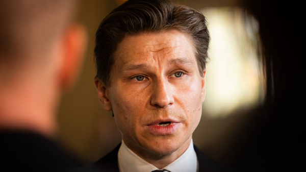 szef MON Finlandii