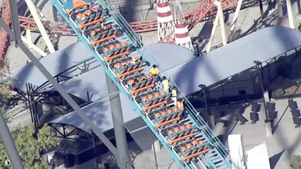 wypadek na rollercoasterze w USA