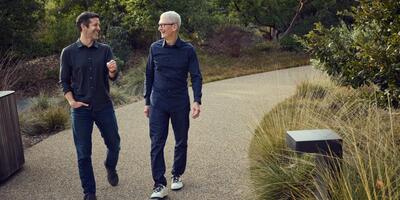 John Ternus i Tim Cook