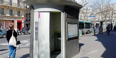 toaleta publiczna we Francji