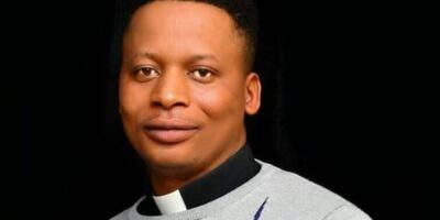 Uwolniono porwanego księdza w Nigerii