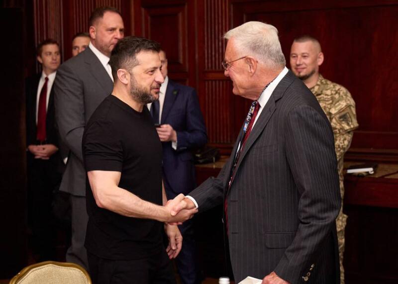 Zełenski po spotkaniu z Kelloggiem