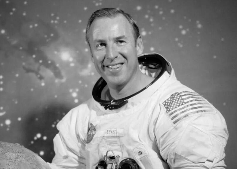 Jim Lovell nie żyje