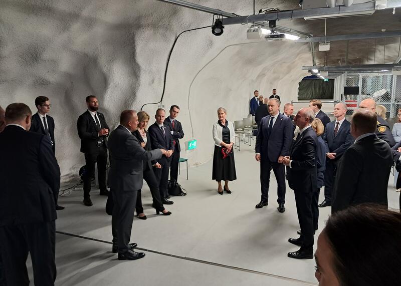 Nawrocki w Helsinkach oglądał fińskie schrony