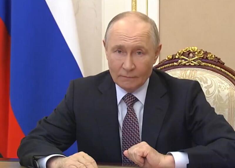 dyktator Putin