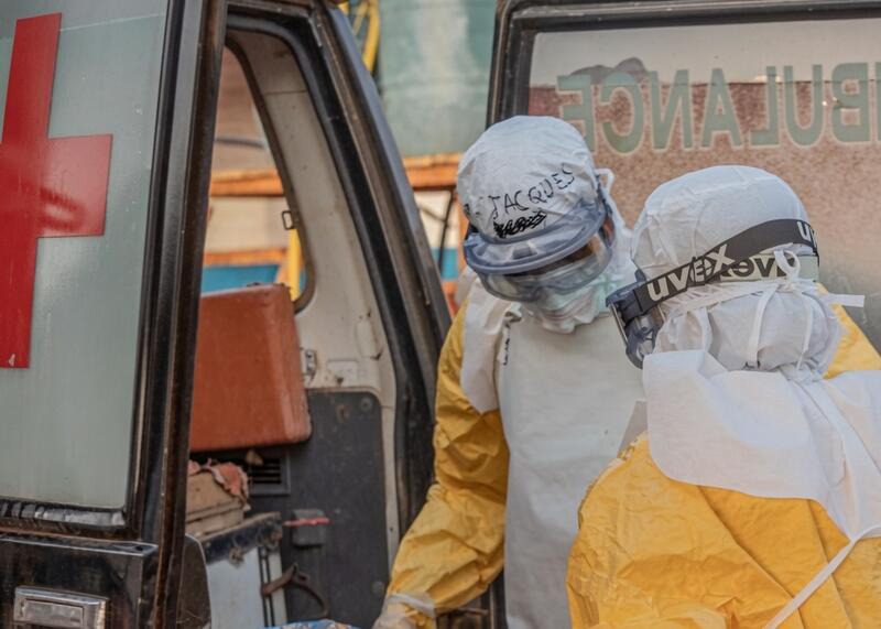 ebola nie daje za wygraną