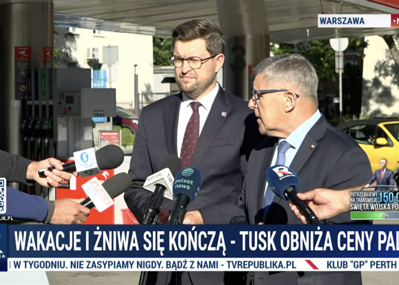 Posłowie Prawa i Sprawiedliwości Andrzej Śliwka i Zbigniew Kuźmiuk skrytykowali działania rządu dotyczące cen paliw